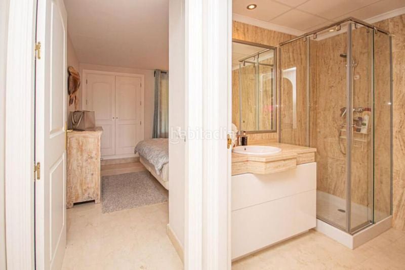 Foto 0bce66f2-b7c7-444b-a8da-1915741e49fe. Apartament amb aparcament piscina a Santa María Marbella