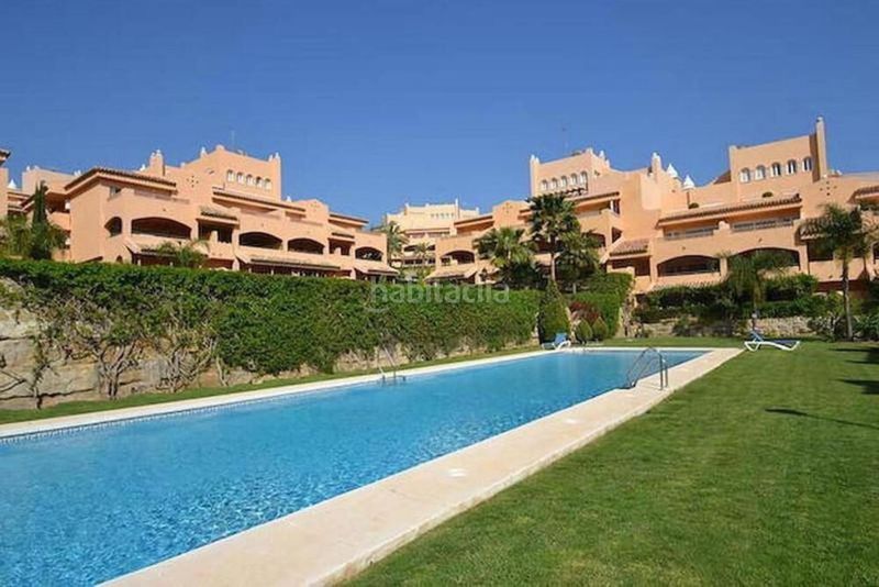 Foto 856162ad-4105-4033-ad3c-80b0ae805ae5. Apartament amb aparcament piscina a Santa María Marbella