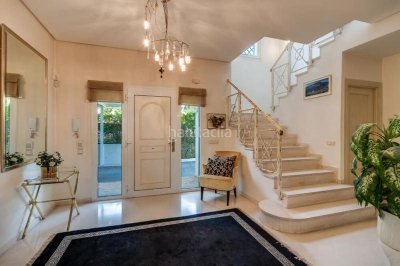 Foto 06deec4a-b8a7-4085-b88c-9636130bccd2. Casa amb aparcament piscina a Sierra Blanca Marbella