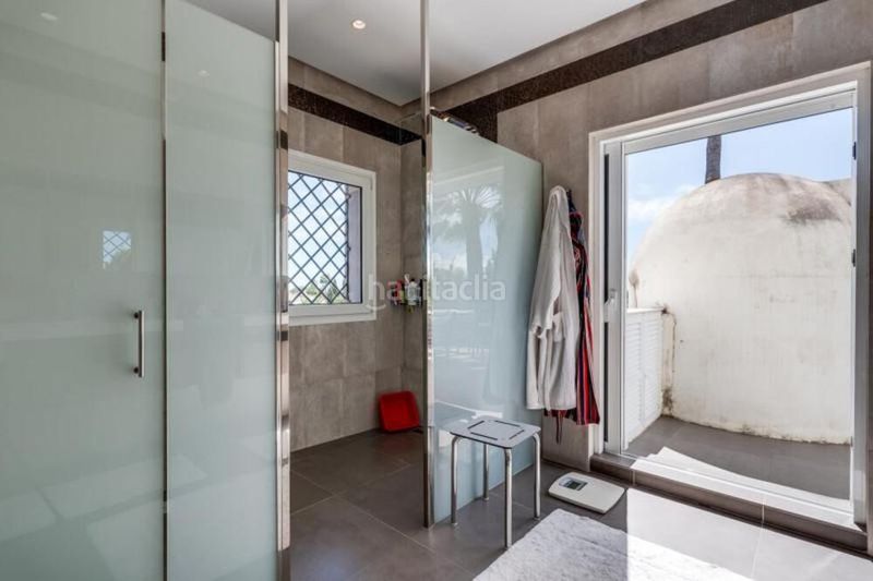 Foto ba8e1ab7-7e59-4b3d-895e-927581df3cd8. Casa amb aparcament piscina a Sierra Blanca Marbella