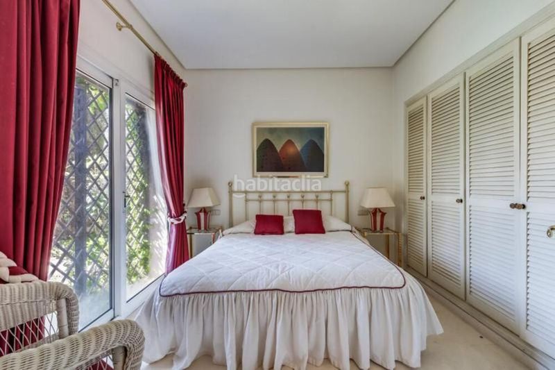 Foto f0ce4d6a-d7b1-488f-9905-1acedfa17cef. Casa amb aparcament piscina a Sierra Blanca Marbella