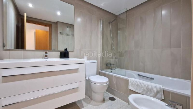 Foto a99221cb-6f80-456d-a2df-461b6d43c49a. Àtic amb aparcament piscina a Nueva Alcántara Marbella