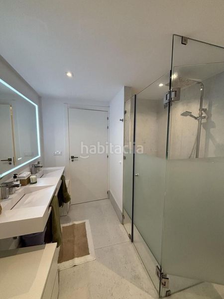 Foto 02169780-6c3f-4ce0-b8d3-996bff986738. Lloguer planta baixa amb aparcament piscina a Los Naranjos Marbella