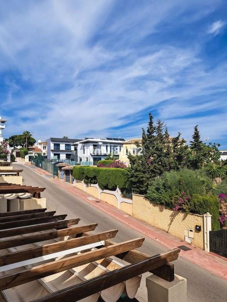 Foto 92cffb69-907d-409a-a3b2-68d6d2896866. Casa adossada amb aparcament piscina a Calahonda Mijas