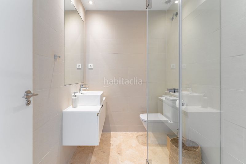 Foto 04ec4c2e-50b2-479e-9ba2-a40e193303b6. Apartament amb aparcament piscina a El Paraíso Benahavís