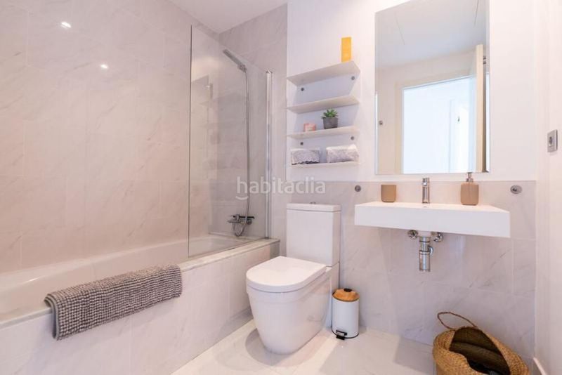 Foto 3491380d-b45d-4a7d-8549-a2b25ef81bf0. Apartament amb aparcament piscina a Bel - Air Estepona