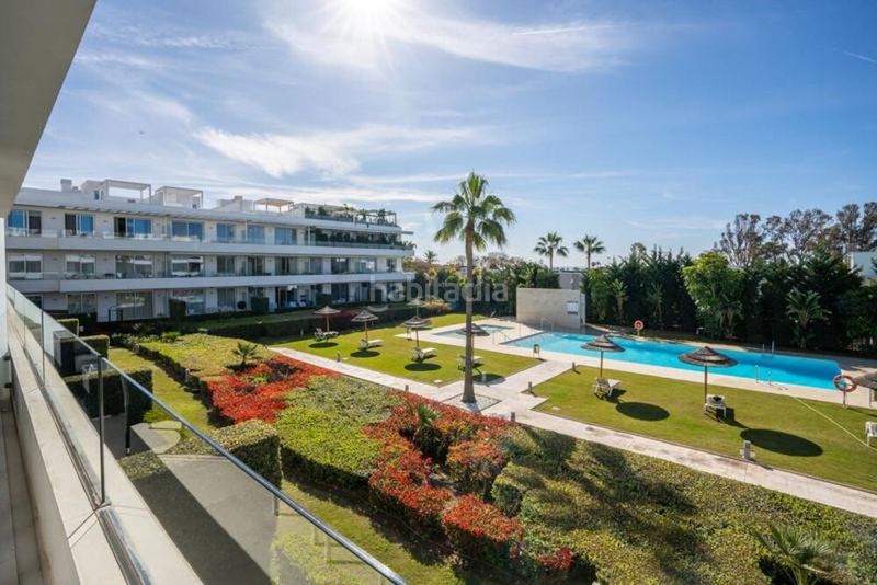 Foto c4bc1803-48fd-459f-8bd5-b6283709bae7. Apartament amb aparcament piscina a Bel - Air Estepona