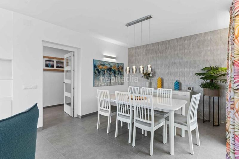 Foto 2f12f028-c774-40e6-b773-f8568326de01. Casa amb aparcament piscina a Bel - Air Estepona
