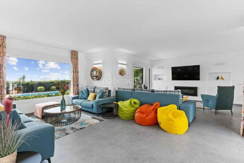Foto a79400b2-d4b4-4a7f-9a3f-5d2d0124e29e. Casa amb aparcament piscina a Bel - Air Estepona