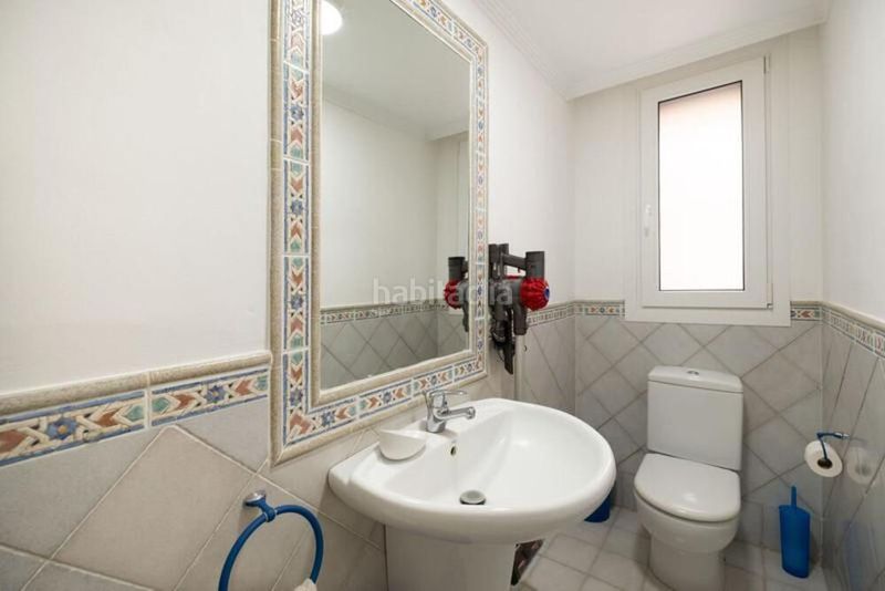Foto 218f6327-c9d4-4a68-900b-f580f9b80b70. Lloguer casa adossada amb aparcament piscina a Puente Romano Marbella