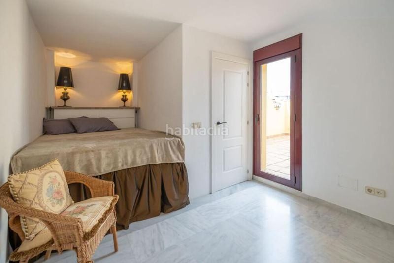 Foto a019913d-897d-4ef0-a3b5-dbce2feee156. Lloguer casa adossada amb aparcament piscina a Puente Romano Marbella