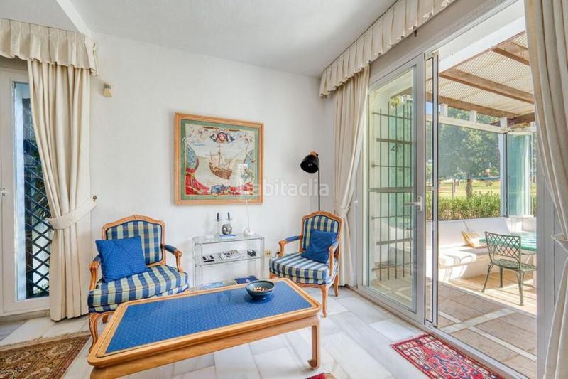 Foto 2bdef6a8-bd6b-485d-9d43-e650373b4c33. Casa amb calefacció aparcament piscina a Los Naranjos Marbella