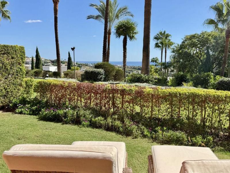 Foto 495379cc-4a97-4799-87b7-bd3c2f193c6a. Planta baixa amb aparcament piscina a Los Flamingos Benahavís