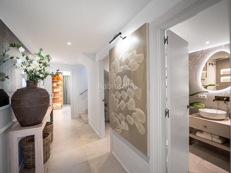 Foto 59180319-1ab9-4e1d-8d92-82a058140745. Casa adosada lujo en Aloha Marbella