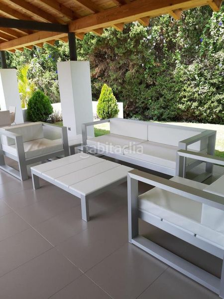 Foto 77e2225a-1d68-4d52-9c3b-fa08bc773e40. Lloguer casa amb calefacció aparcament piscina a Marbella