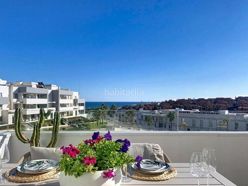 Foto d1b5b59f-c6fd-4496-95a2-bd0233ab4e71. Àtic amb aparcament piscina a Buenas Noches Estepona