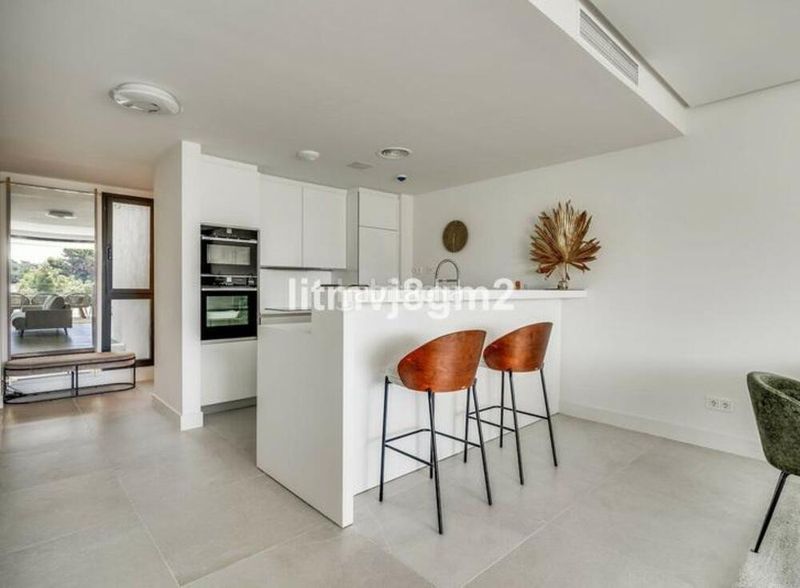 Foto 151efd5d-f874-43c2-8f3a-6d35e7175676. Planta baixa a Cabopino - Artola Marbella