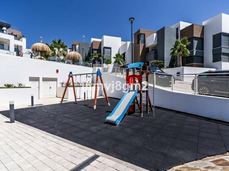 Foto 54d0d737-b4c2-4472-ba41-231c5ef32f17. Planta baixa a Cabopino - Artola Marbella