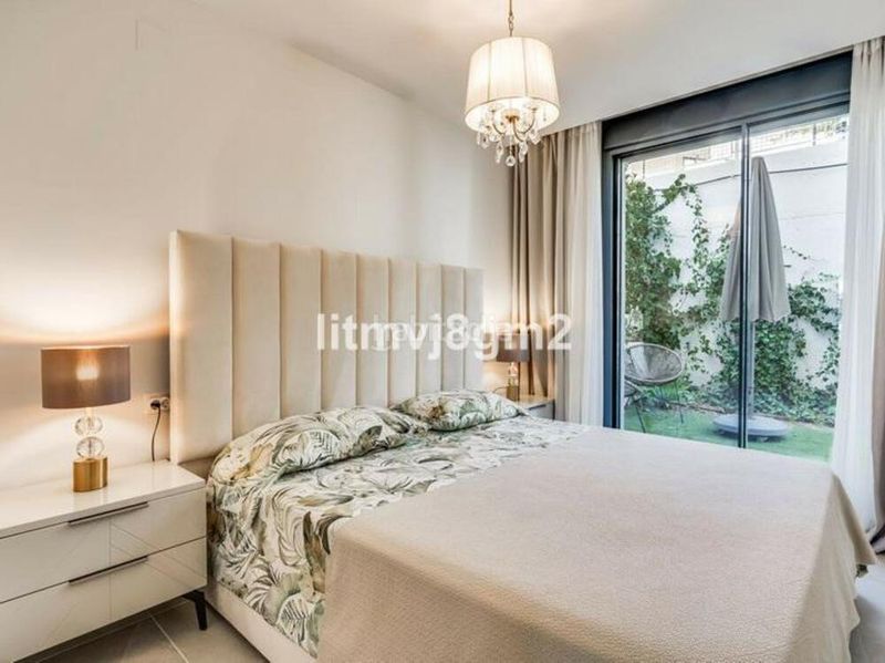 Foto b6c1bd25-29ce-46c5-8c05-ec65aa9ad1c9. Planta baixa a Cabopino - Artola Marbella