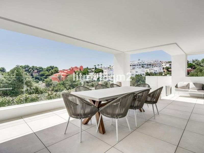 Foto bf548040-b9d2-4fc4-890f-00f7af7bf2ce. Planta baixa a Cabopino - Artola Marbella