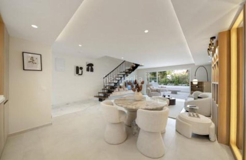 Foto d63cb563-0306-4397-b626-0428d4f639fb. Lloguer casa adossada amb aparcament piscina a Puente Romano Marbella
