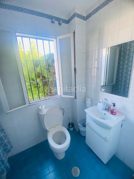 Foto 317cb4bb-d0b4-4076-86ba-da6708ccd785. Maison jumelée dans garcia lorca 0 dans Nueva Atalaya Estepona