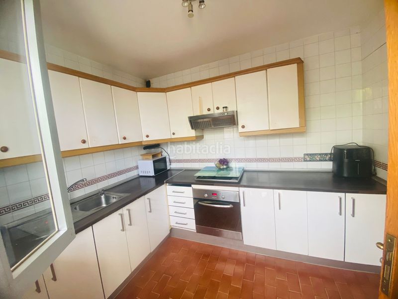 Foto 4831b949-bda4-418a-9de0-1ac1c2942517. Maison jumelée dans garcia lorca 0 dans Nueva Atalaya Estepona