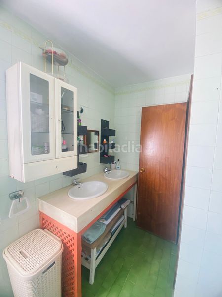 Foto 59d25cb5-e461-4bbf-a134-d5a1d7e9e138. Maison jumelée dans garcia lorca 0 dans Nueva Atalaya Estepona