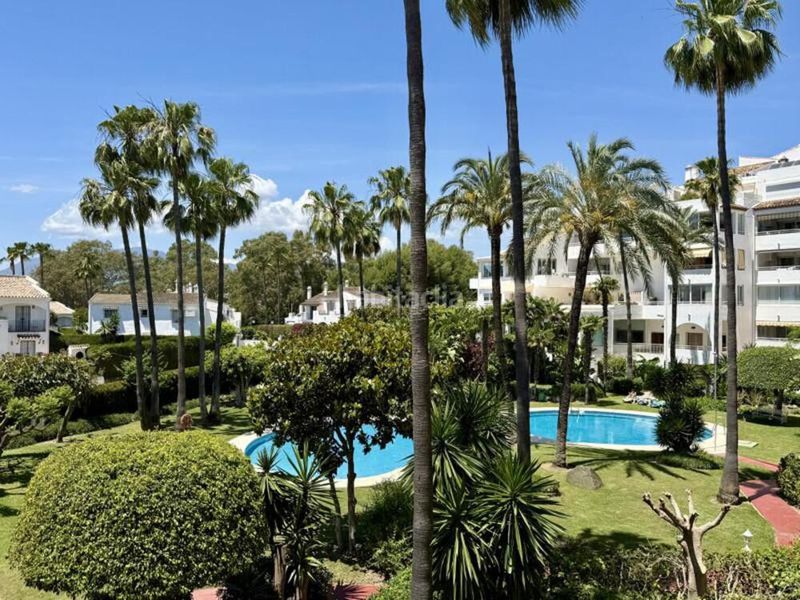 Foto 832e6084-6669-4978-9764-2920ffd5ca9b. Apartament amb aparcament piscina a Nueva Atalaya Estepona