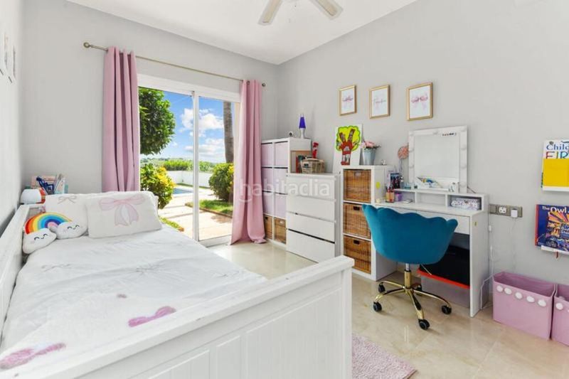 Foto c31804da-a9ba-4b8c-9b2a-4f7297817403. Casa amb aparcament piscina a Estepona golf Estepona
