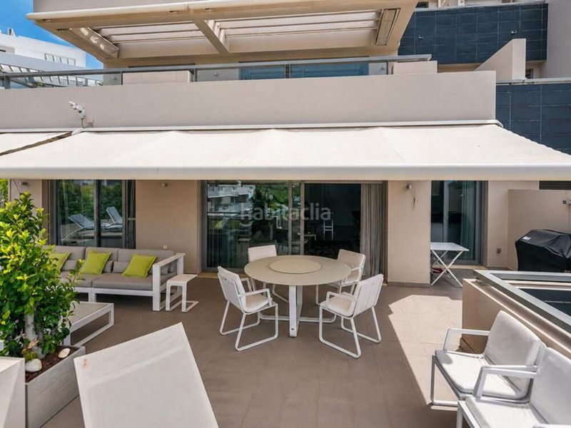 Foto dce8731e-c47f-428e-8e16-1c5a17319276. Apartament amb aparcament piscina a los arqueros - puerto del almendro Benahavís
