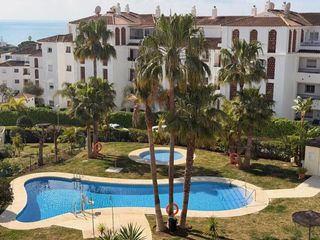 Casa adossada a Calahonda