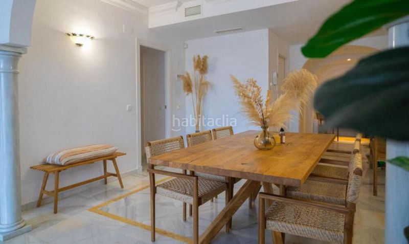 Foto 5418a024-cb5d-4070-8986-196765e922eb. Appartement avec chauffage parking piscine dans Los Naranjos Marbella