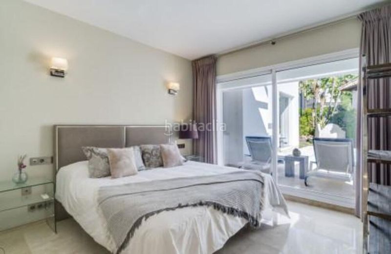 Foto 3a4f70d6-aee3-43e0-a6b3-5c4485006c27. Lloguer casa amb aparcament piscina a Puente Romano Marbella