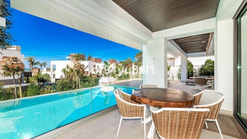 Foto 59698249-a30b-41a9-b39b-c61df1ec455d. Maison avec parking piscine dans La Merced Marbella