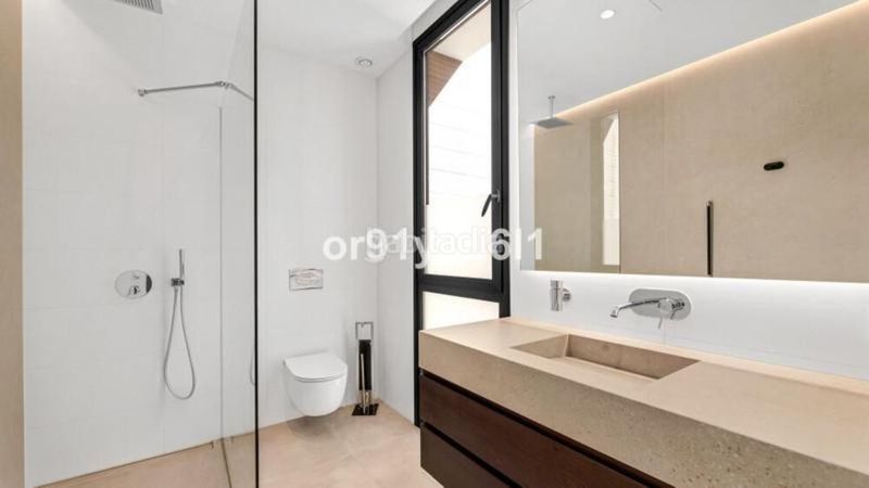 Foto cadb49e0-bbb7-482e-a821-44e6775e9965. Maison avec parking piscine dans La Merced Marbella