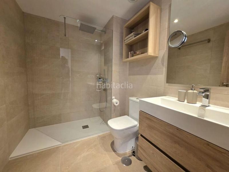 Foto 7bb65b23-1c49-4803-9409-6d56fb1f30b3. Apartament amb aparcament piscina a Estepona golf Estepona