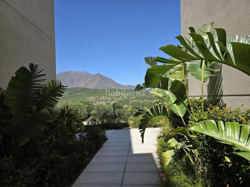 Foto 9303ae89-4d8a-451e-a12d-4a51452dbb31. Apartament amb aparcament piscina a Estepona golf Estepona