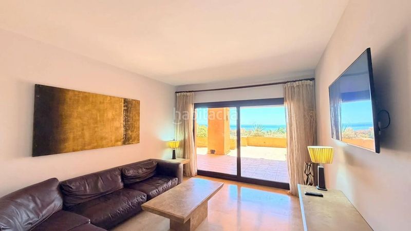 Foto 586339aa-e64b-4135-9752-c9e946ce6724. Apartament amb aparcament piscina a San Luis de Sabinillas Manilva