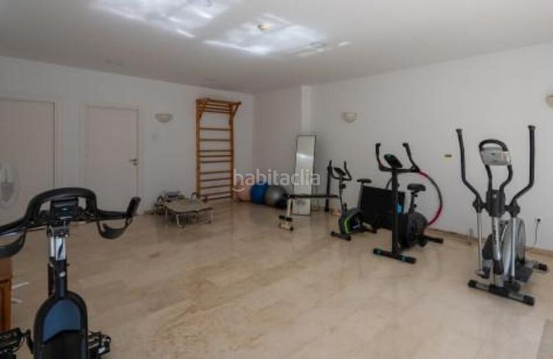 Foto 53b61381-e8e8-40d5-ab71-ef6574accd17. Apartament amb aparcament piscina a Nueva Atalaya Estepona