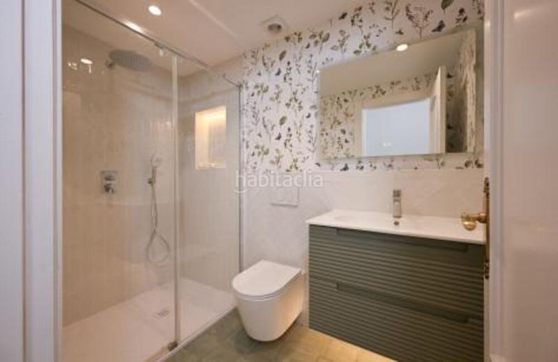 Foto 8ddcedb5-8b49-4017-8a26-d16dbb52140c. Apartament amb aparcament piscina a Nueva Atalaya Estepona