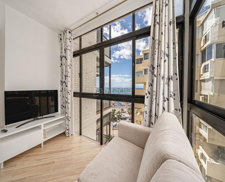 Foto 9eecaecc-e8ab-4027-bccd-329f1a306b65. Lloguer apartament a Playa Bajadilla - Puertos Marbella