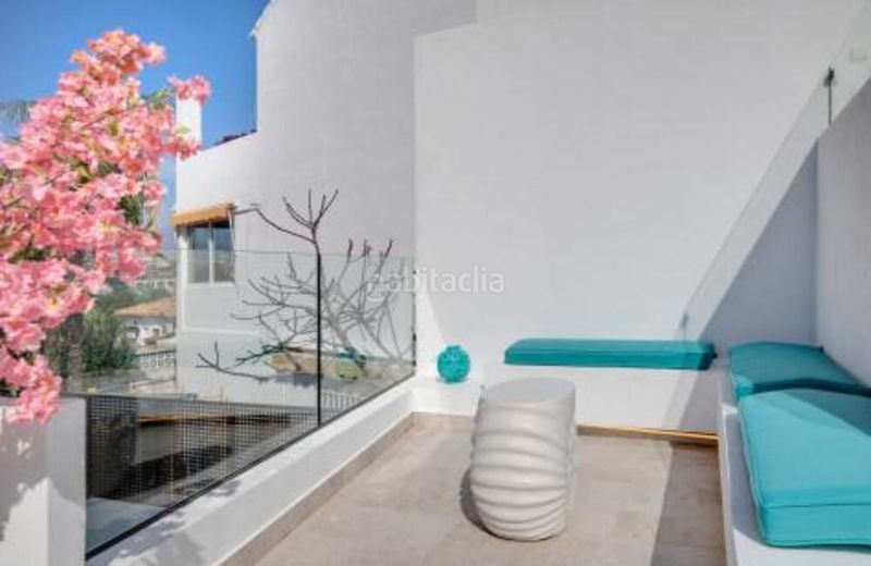 Foto 84d1354d-da17-4a92-899f-6c1263e6efe4. Casa adossada amb aparcament a Guadalmina Alta Marbella