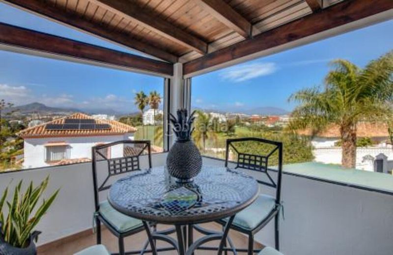 Foto 9fe0e666-ba33-49e2-b3f6-eda06410a29f. Casa adossada amb aparcament a Guadalmina Alta Marbella