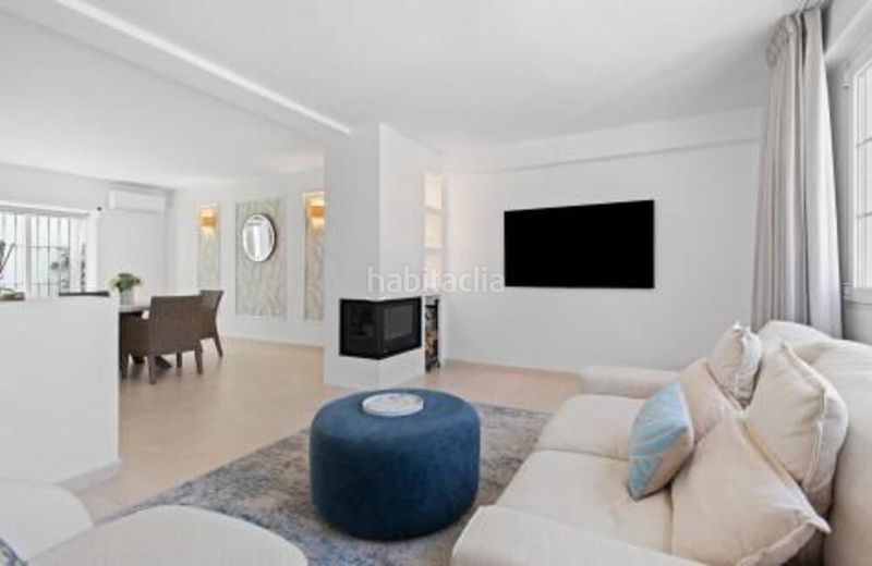 Foto ec28fc12-3c3f-4ff4-94c3-0be5914e8d78. Casa adossada amb aparcament a Guadalmina Alta Marbella