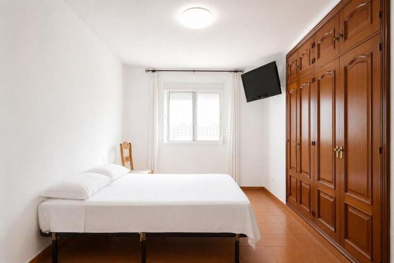 Foto 12f776e1-f2ad-42c4-812e-3b8fd0efb572. Casa pareada en San Pedro de Alcántara Pueblo Marbella