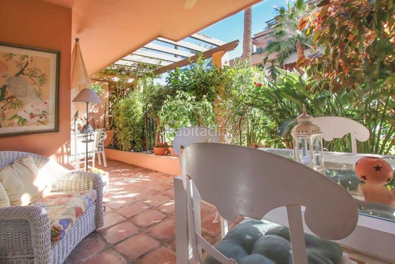 Foto 529fbf1a-3514-428c-a046-363a01c958a0. Planta baixa amb aparcament piscina a Puente Romano Marbella