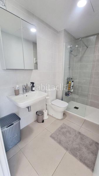 Foto ce159418-7aa2-4a80-bc2f-86ff68b5a2e5. Miete dachwohnung mit parking pool in Centro Estepona
