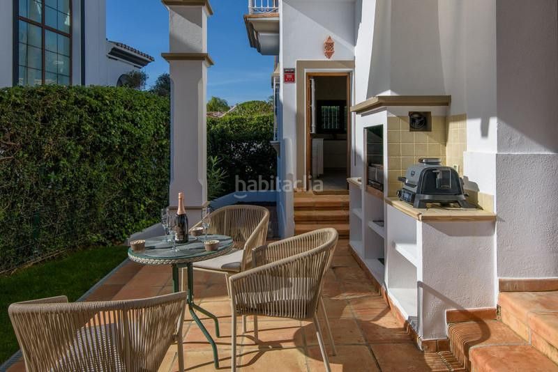 Foto 5a357508-85f9-4eba-bae0-393f2b6f0f5b. Lloguer casa amb calefacció aparcament piscina a Marbella