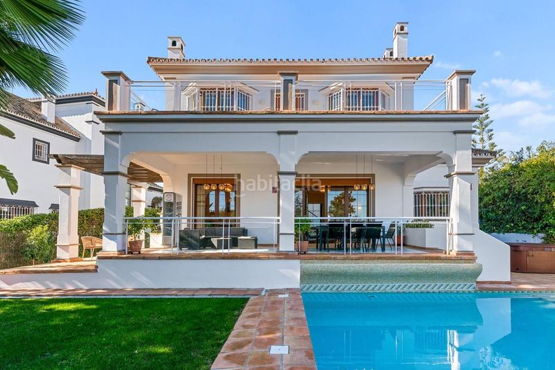 Foto 8c70235d-2f01-4f9d-9874-2a77964b20e1. Location maison avec chauffage parking piscine dans Marbella